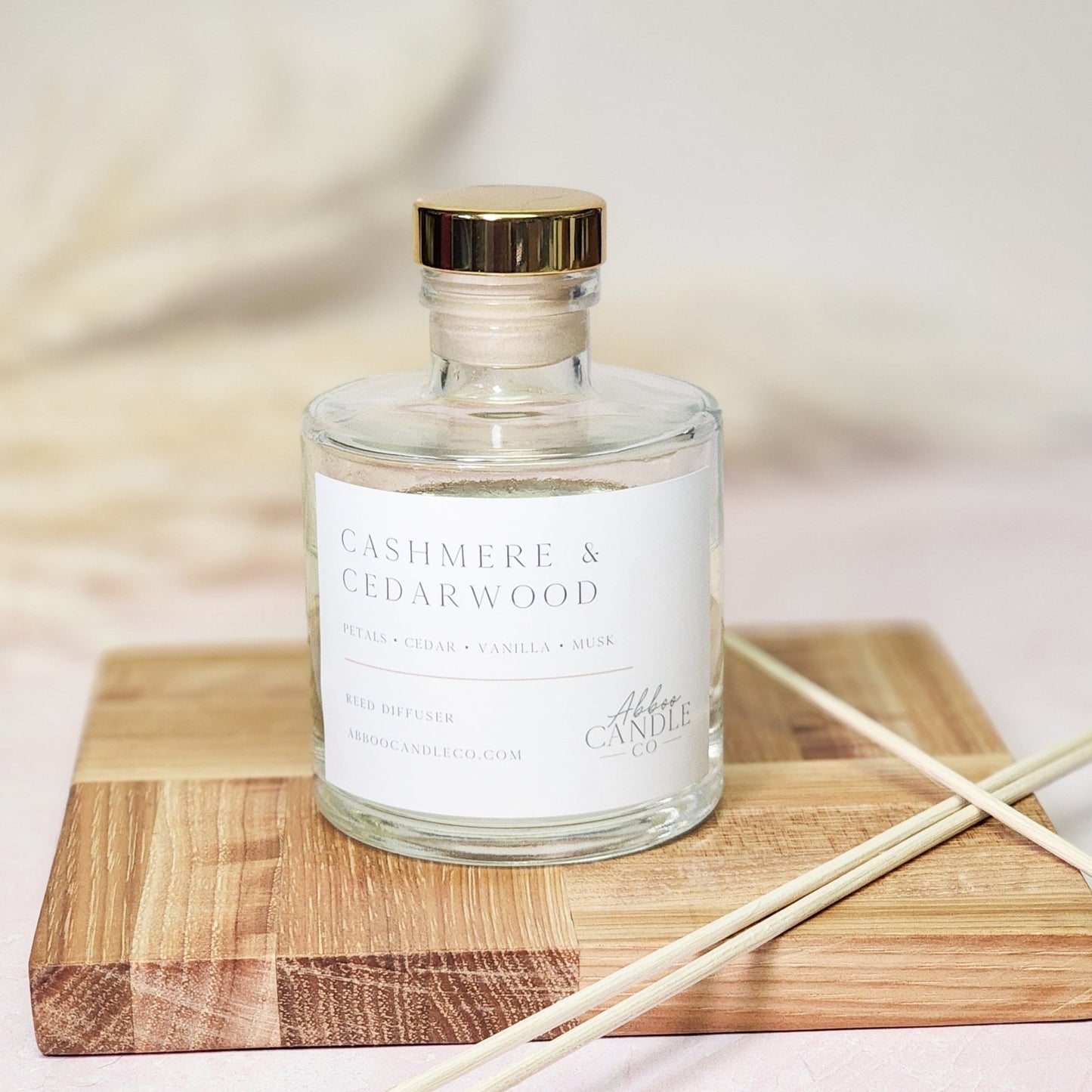Cashmere and Cedarwood Reed Diffuser - Abboo Candle Co