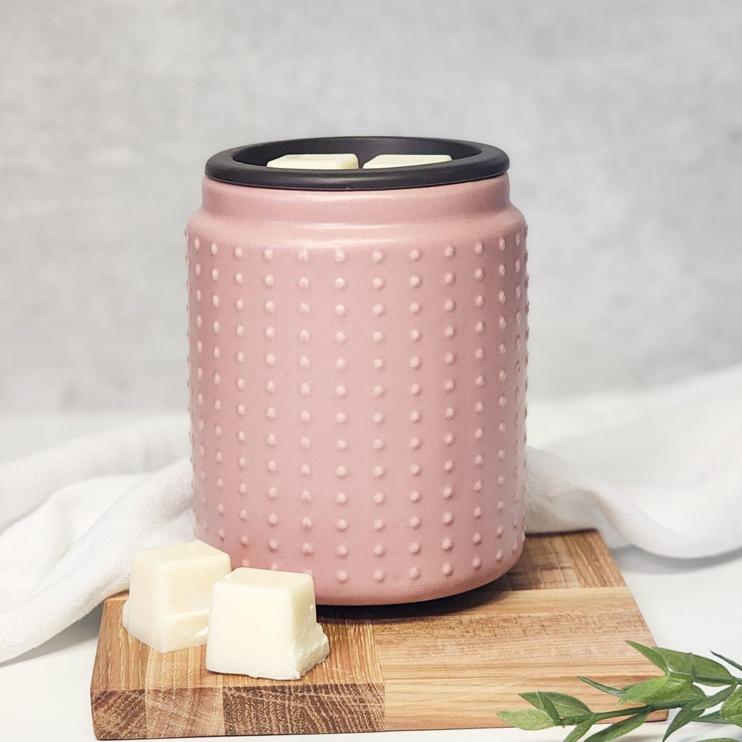 Flip Dish Wax Melt Warmer - Pink Hobnail - Abboo Candle Co