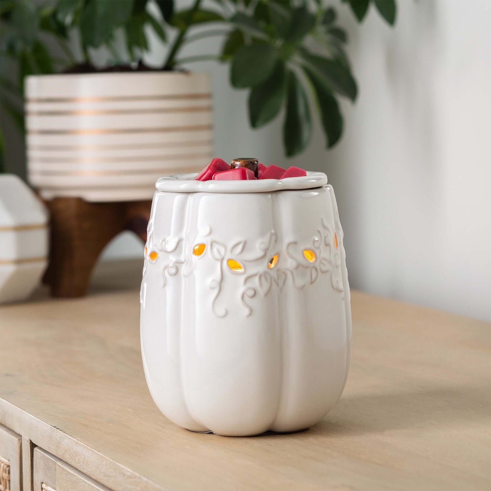 White Pumpkin Wax Melt Warmer - Abboo Candle Co