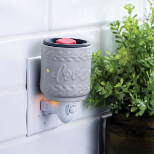 Flip Dish Wax Melt Warmer: Love Pluggable - Abboo Candle Co