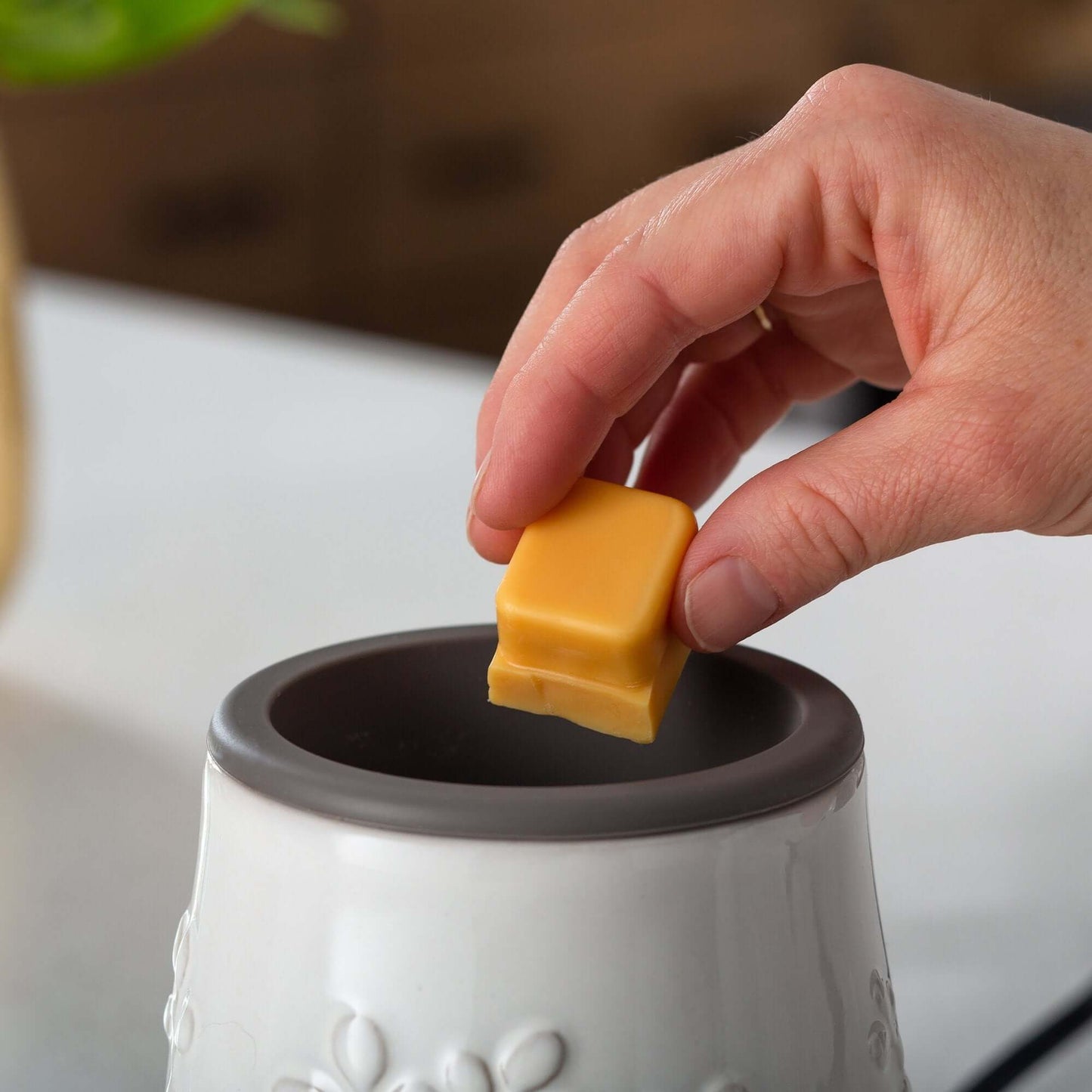 Flip Dish Wax Melt Warmer: Natural Linen - Abboo Candle Co